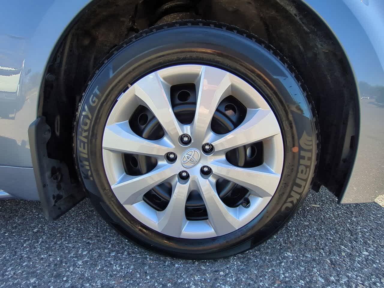 Toyota Corolla Le Fwd 4Dr Car - Thumbnail 11