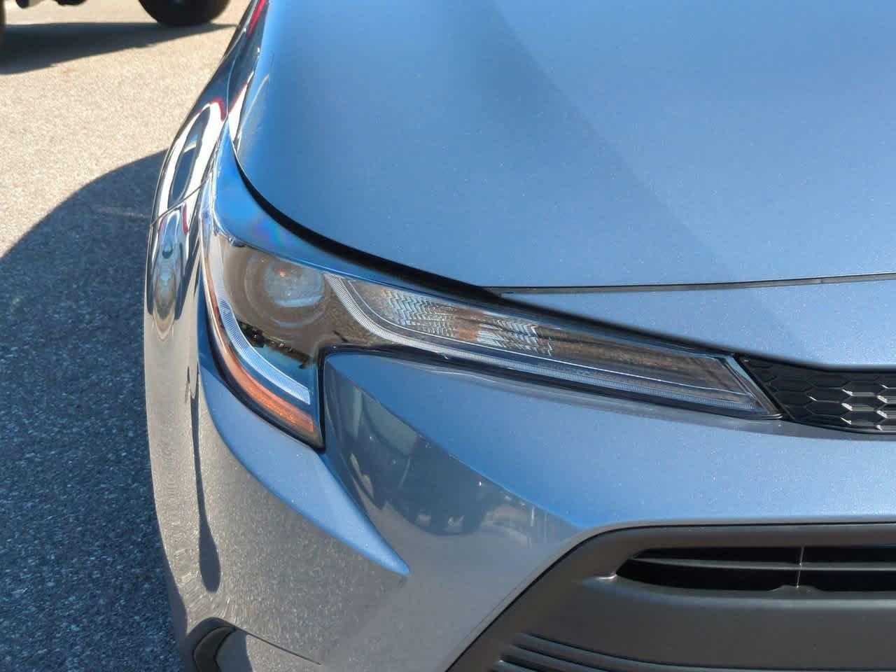 Toyota Corolla Le Fwd 4Dr Car - Thumbnail 10