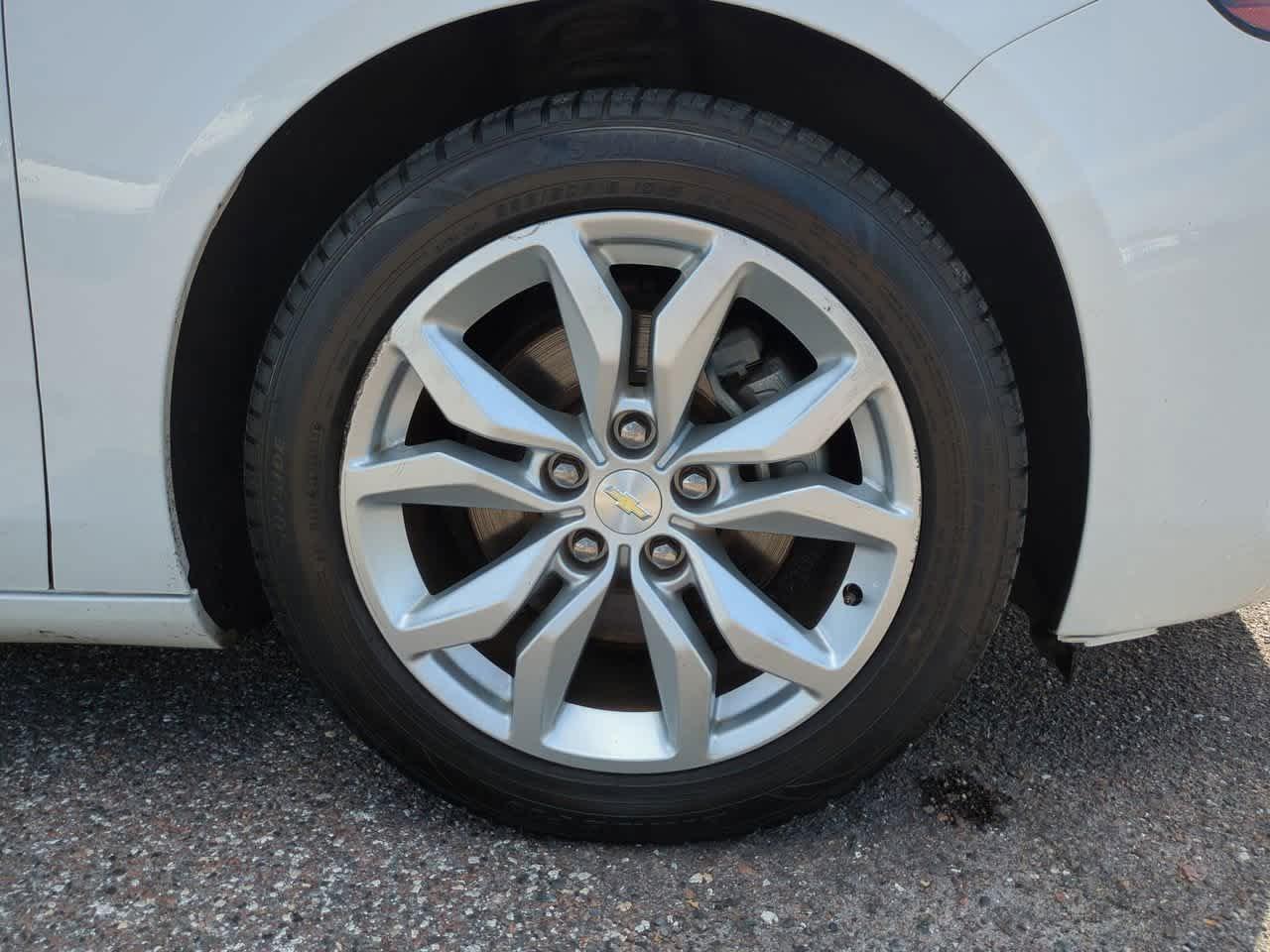 Chevrolet Impala Lt Fwd - Thumbnail 12