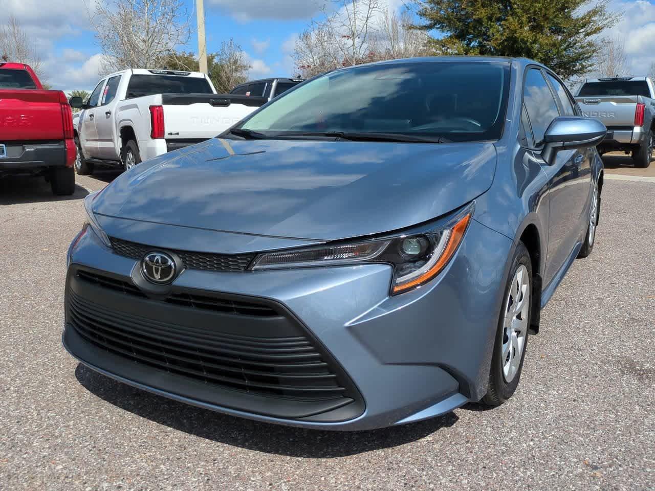 Toyota Corolla Le Fwd 4Dr Car - Thumbnail 3