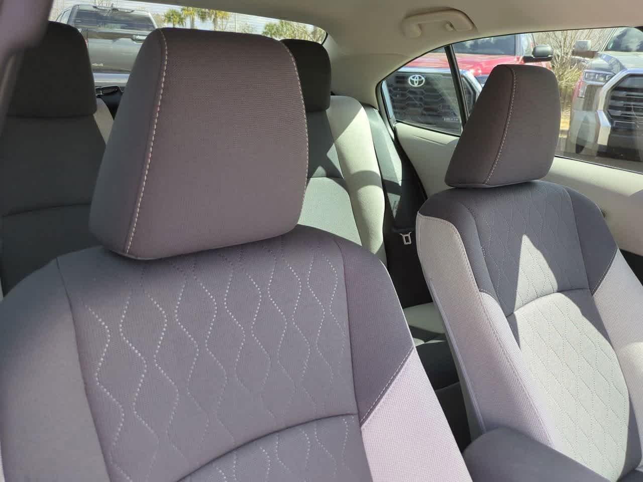 Toyota Corolla Le Fwd 4Dr Car - Thumbnail 8