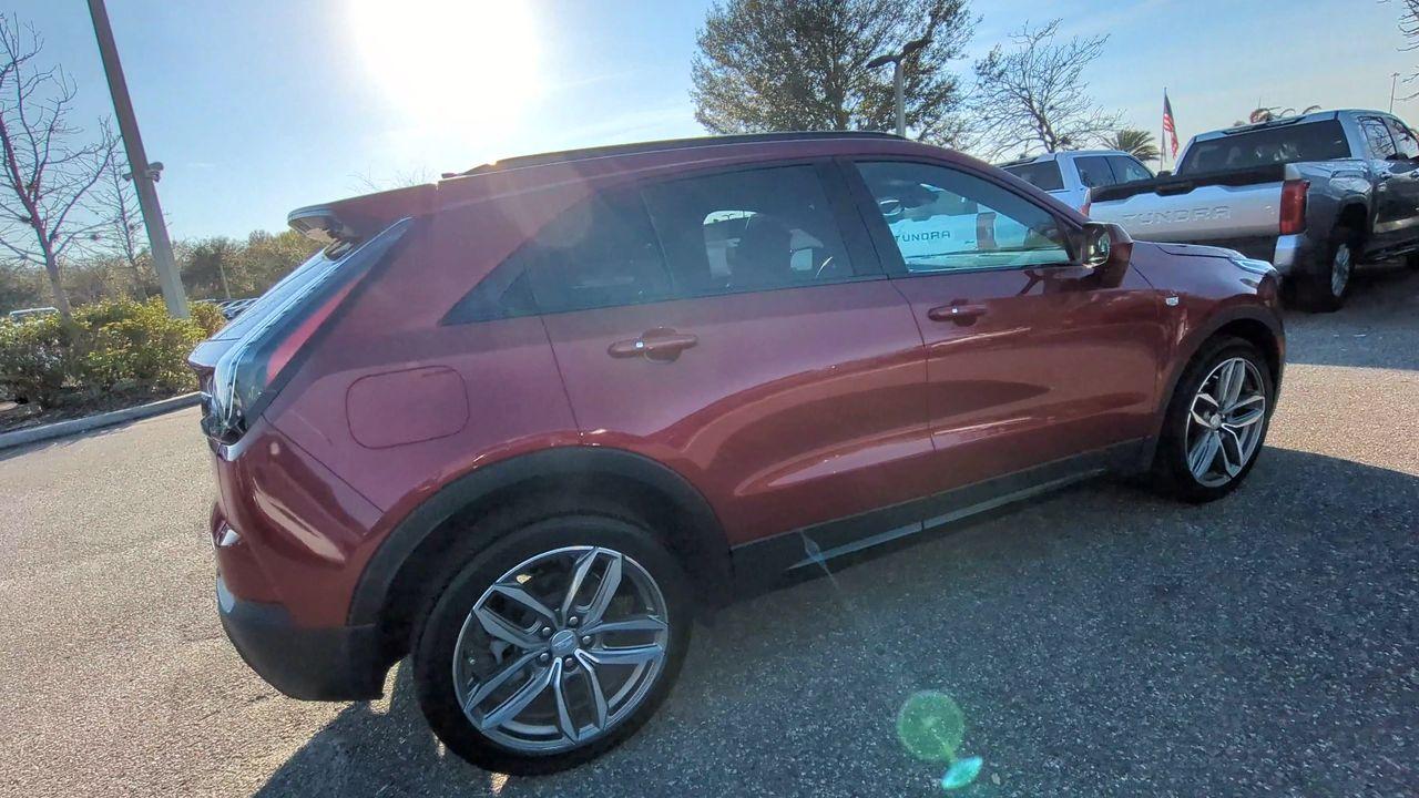 Cadillac Xt4 Fwd Sport - Thumbnail 2