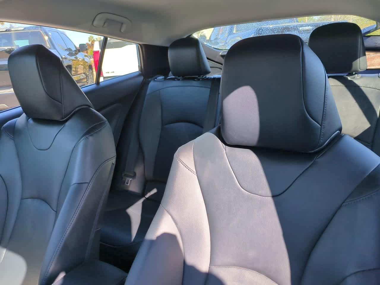 Toyota Prius Xle Awd - Thumbnail 8