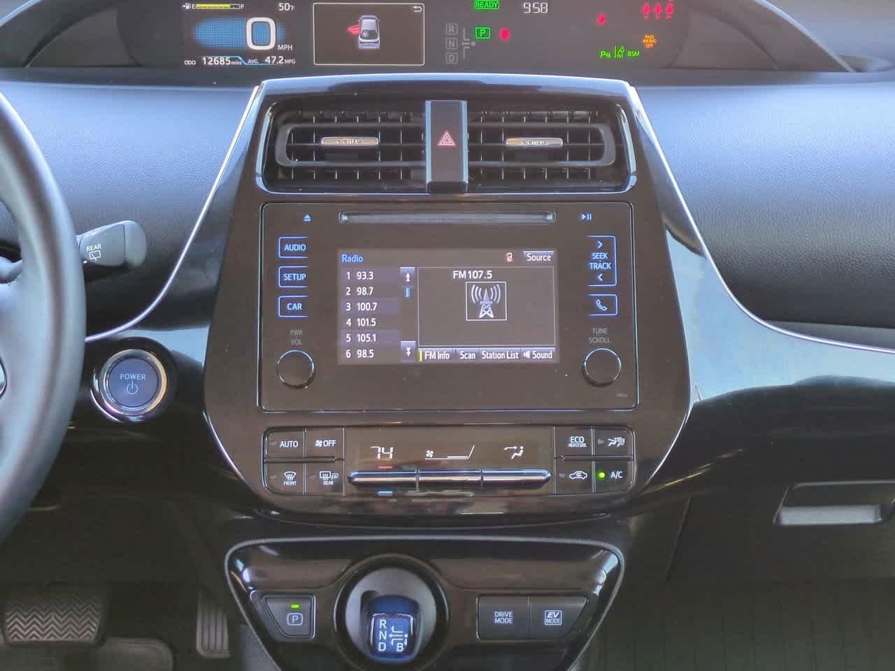 Toyota Prius Xle Awd - Thumbnail 17