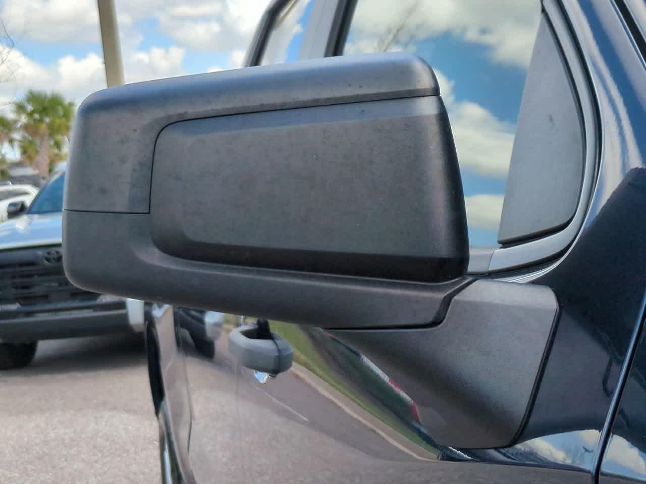 Chevrolet Silverado 1500 Ltd Custom Rwd Crew Cab - Thumbnail 13