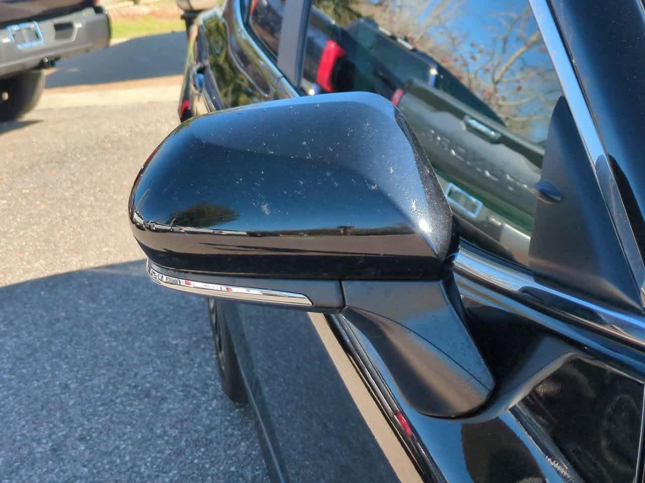 Toyota Camry Xle With Navigation - Thumbnail 13