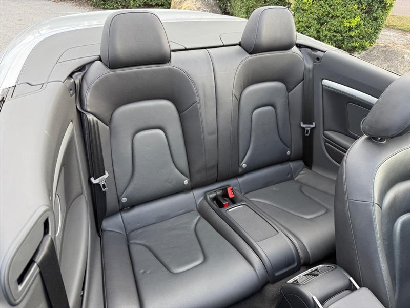 Audi A5 2.0T Premium Plus Cabriolet Quattro - Thumbnail 18