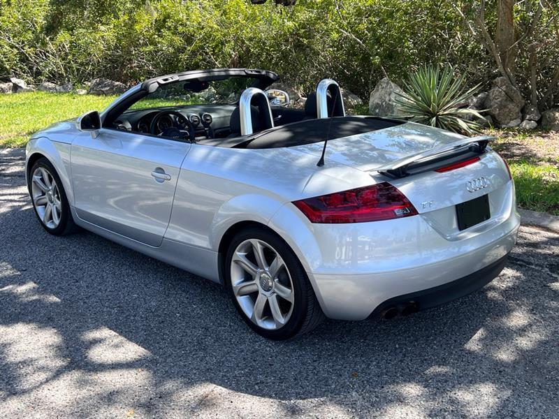 Audi Tt 2.0 T Roadster With S Tronic - Thumbnail 5