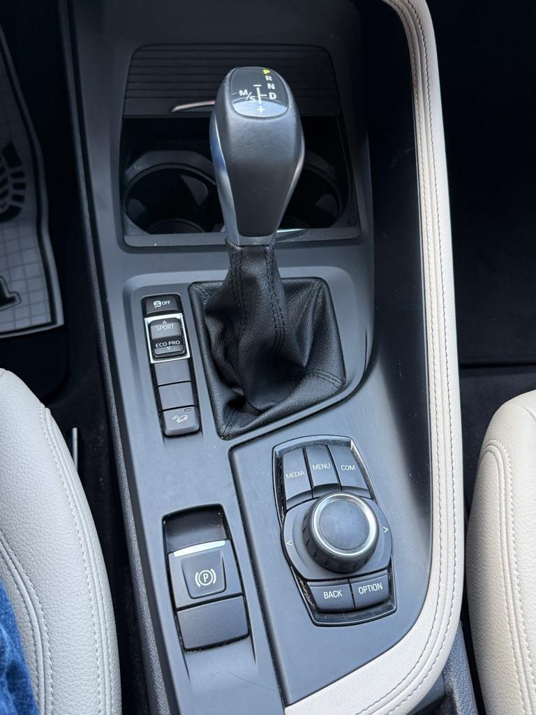 Bmw X1 Xdrive28I - Thumbnail 2