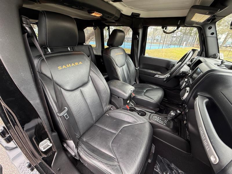Jeep Wrangler Unlimited Sahara 4Wd - Thumbnail 16