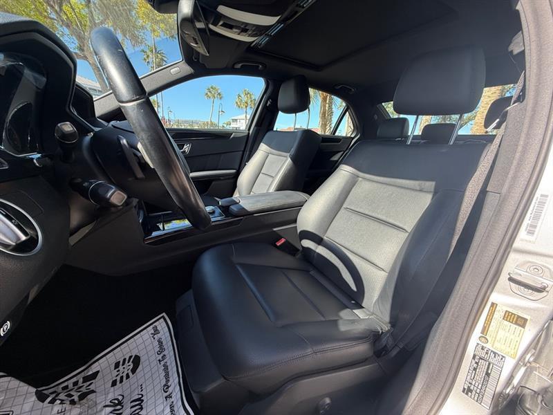 Mercedes-Benz E-Class E350 Sedan - Thumbnail 11