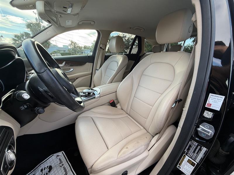 Mercedes-Benz Glc-Class Glc300 4Matic - Thumbnail 9