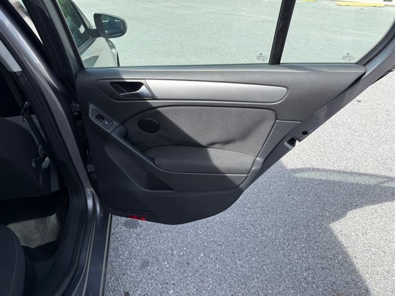 Volkswagen Golf 2.5L 4-Door Pzev - Thumbnail 16