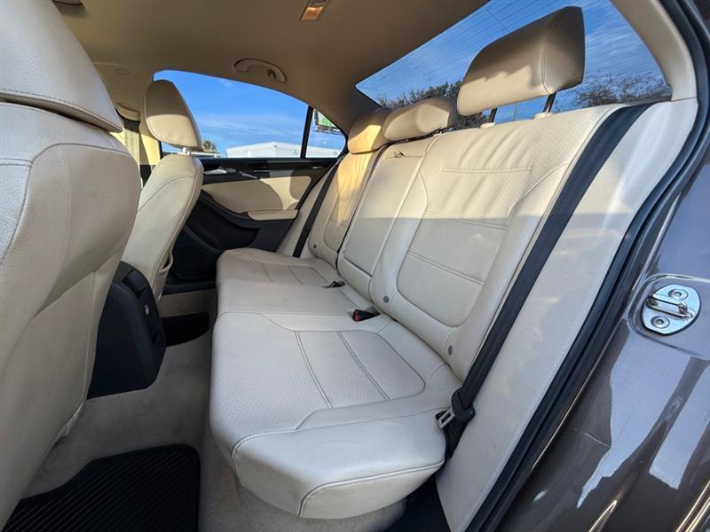 Volkswagen Jetta Tdi S 6A - Thumbnail 14