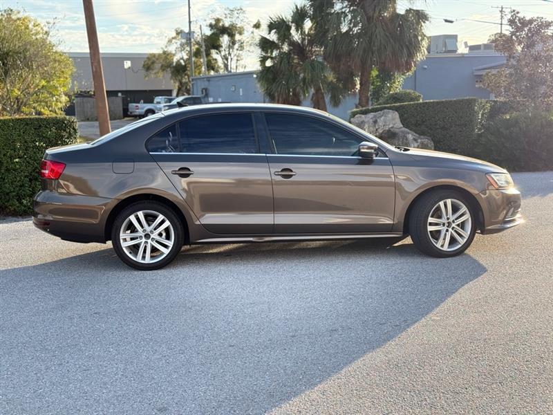 Volkswagen Jetta Tdi S 6A - Thumbnail 8