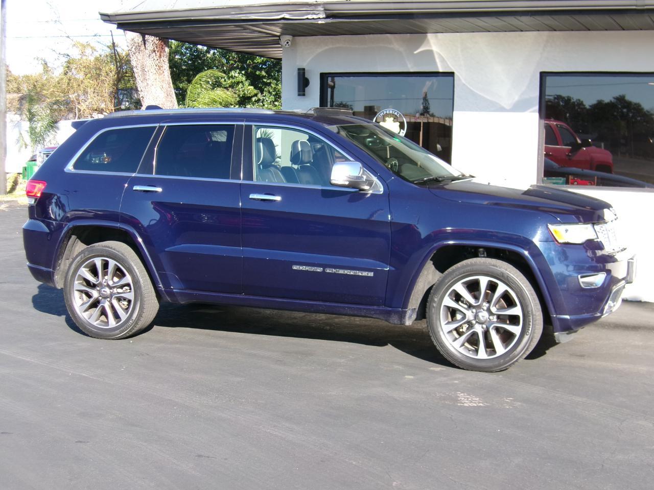 Jeep Grand Cherokeeoverland 4Wd - Thumbnail 11