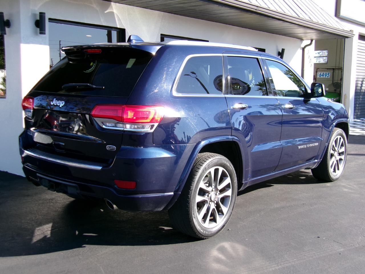 Jeep Grand Cherokeeoverland 4Wd - Thumbnail 16