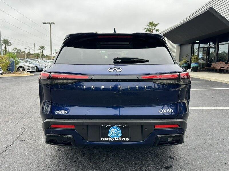 Infiniti QX60 - Thumbnail 4