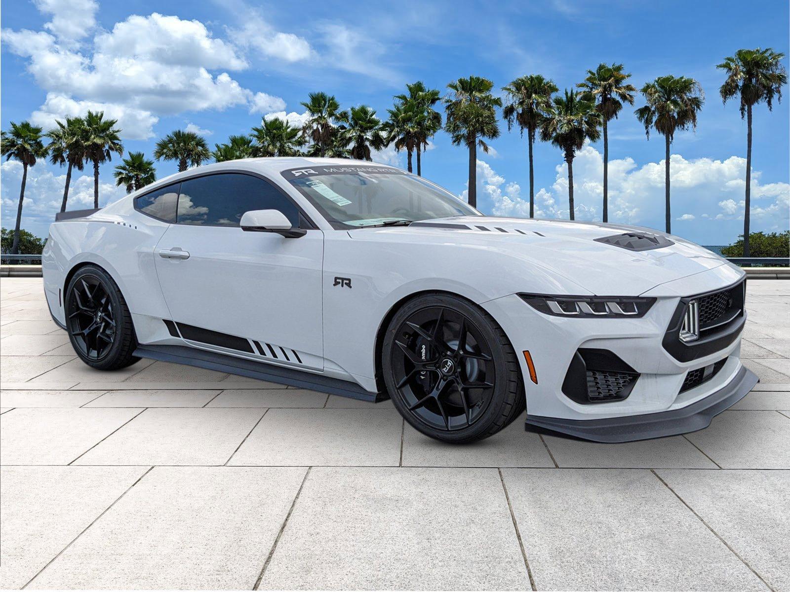 Ford Mustang Gt Premium Rtr Spec3 - Thumbnail 3
