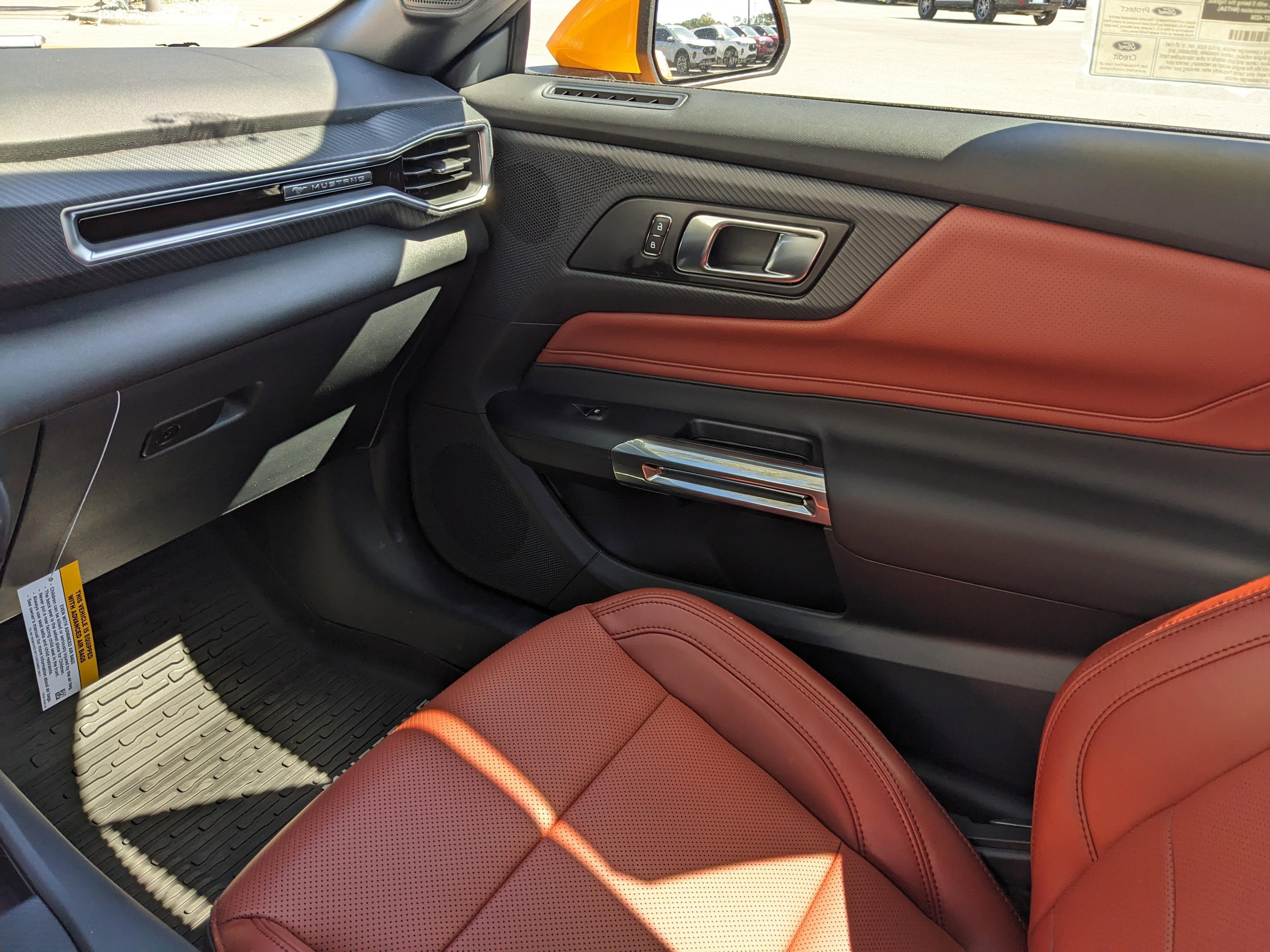 Ford Mustang Gt Premium - Thumbnail 18