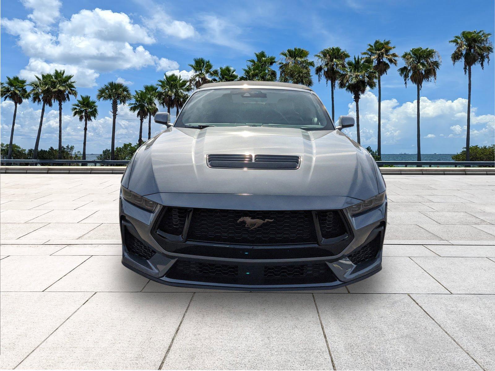 Ford Mustang Gt Premium - Thumbnail 4