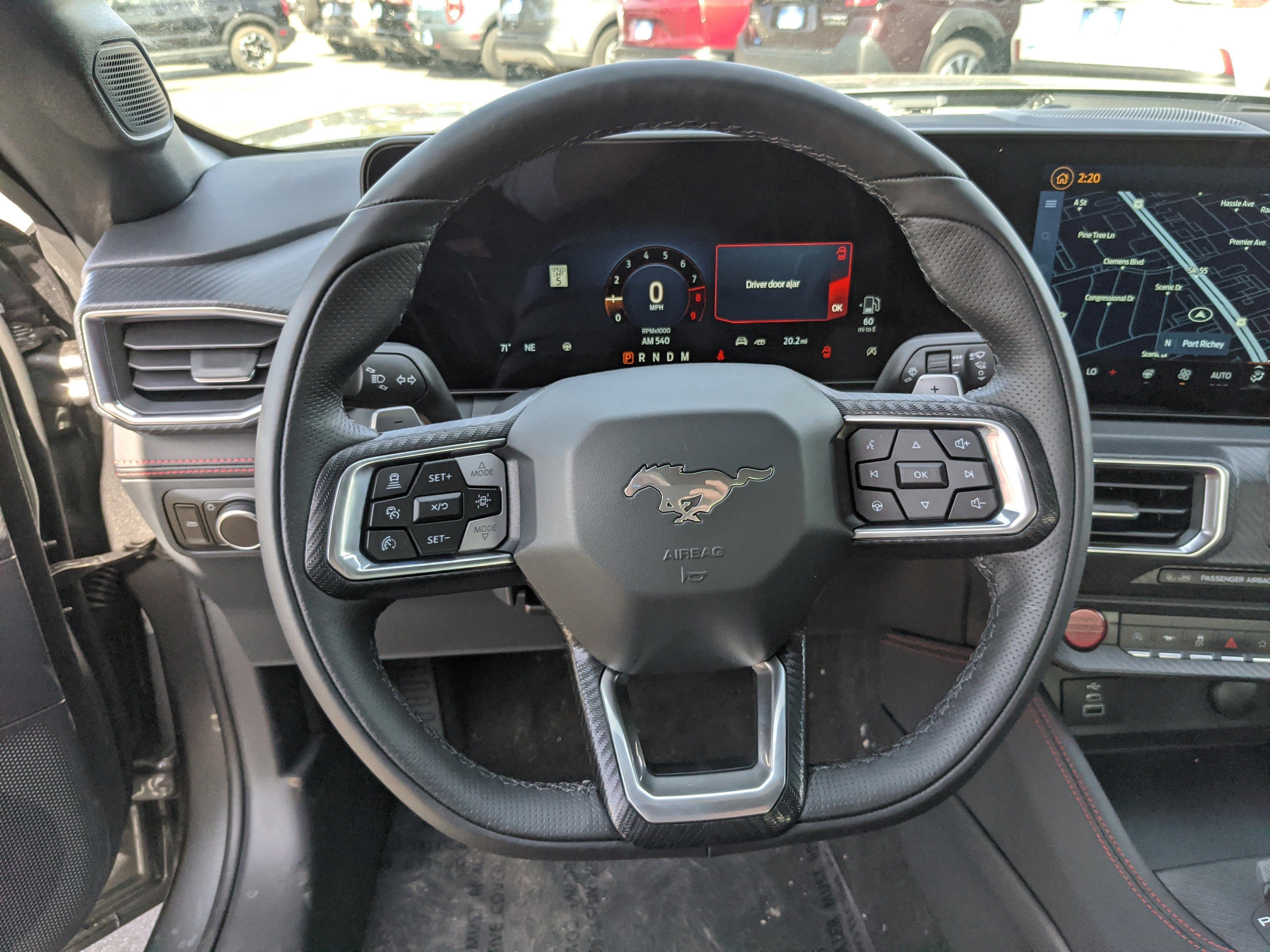 Ford Mustang Gt Premium - Thumbnail 14