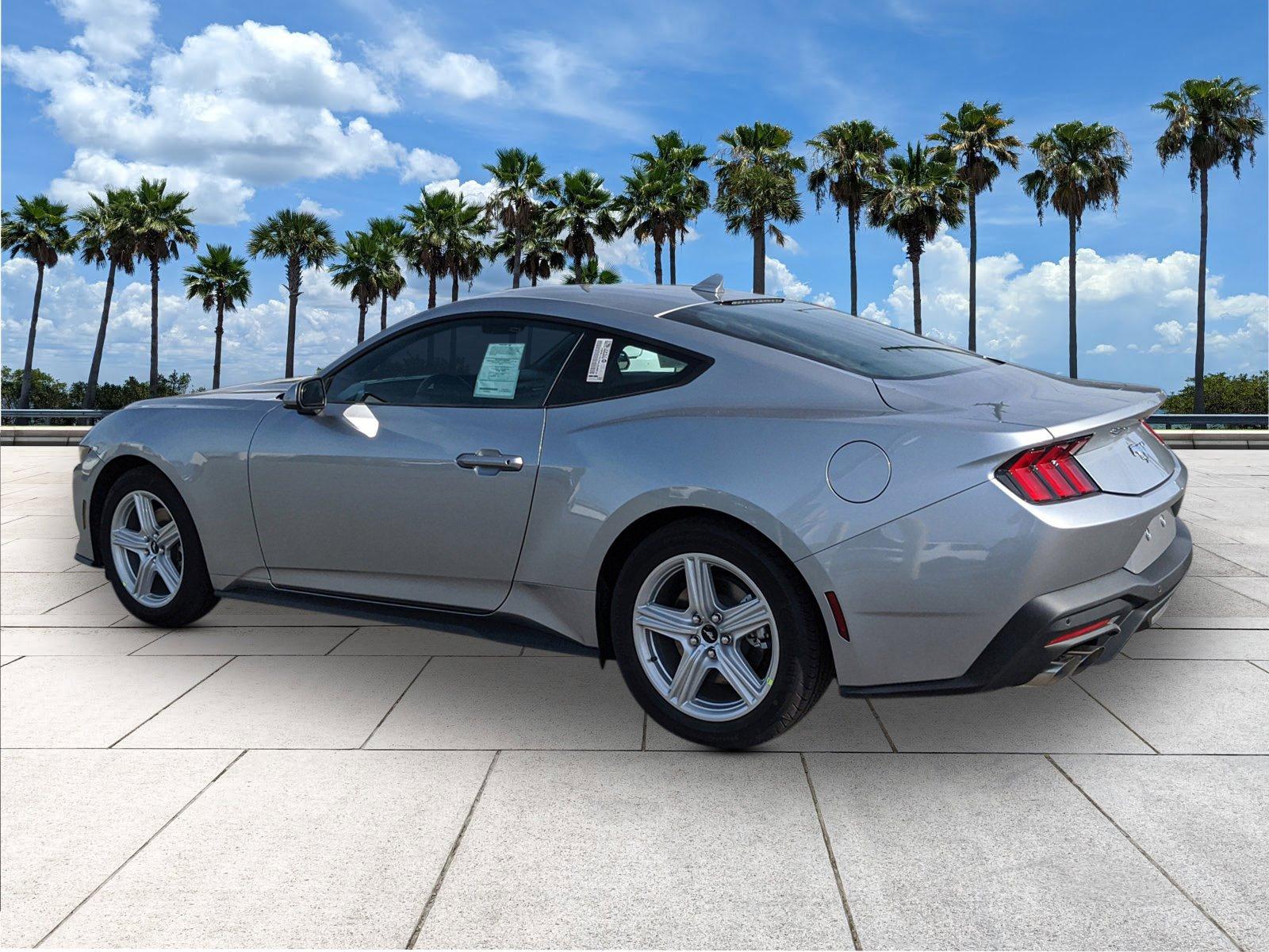 Ford Mustang Ecoboost - Thumbnail 7