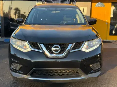 Nissan Rogue S Sport Utility 4D - Thumbnail 3