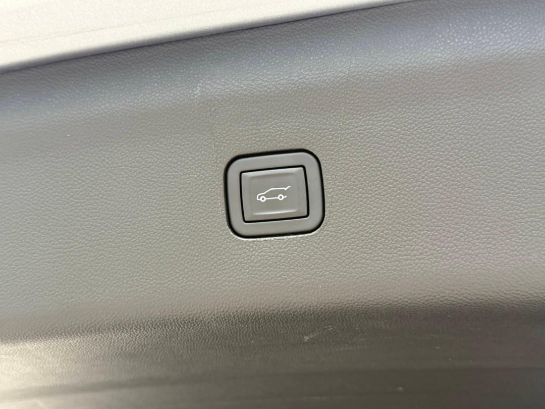 Buick Enclave Premium - Thumbnail 12