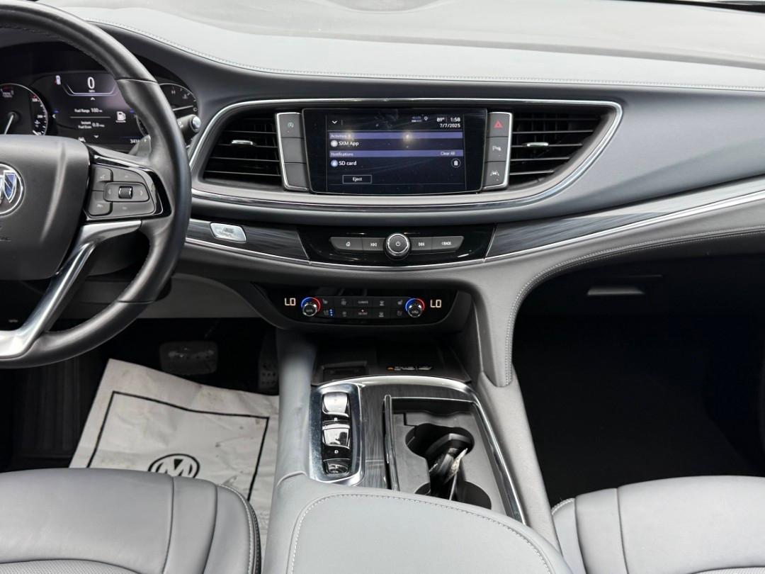 Buick Enclave Premium - Thumbnail 15