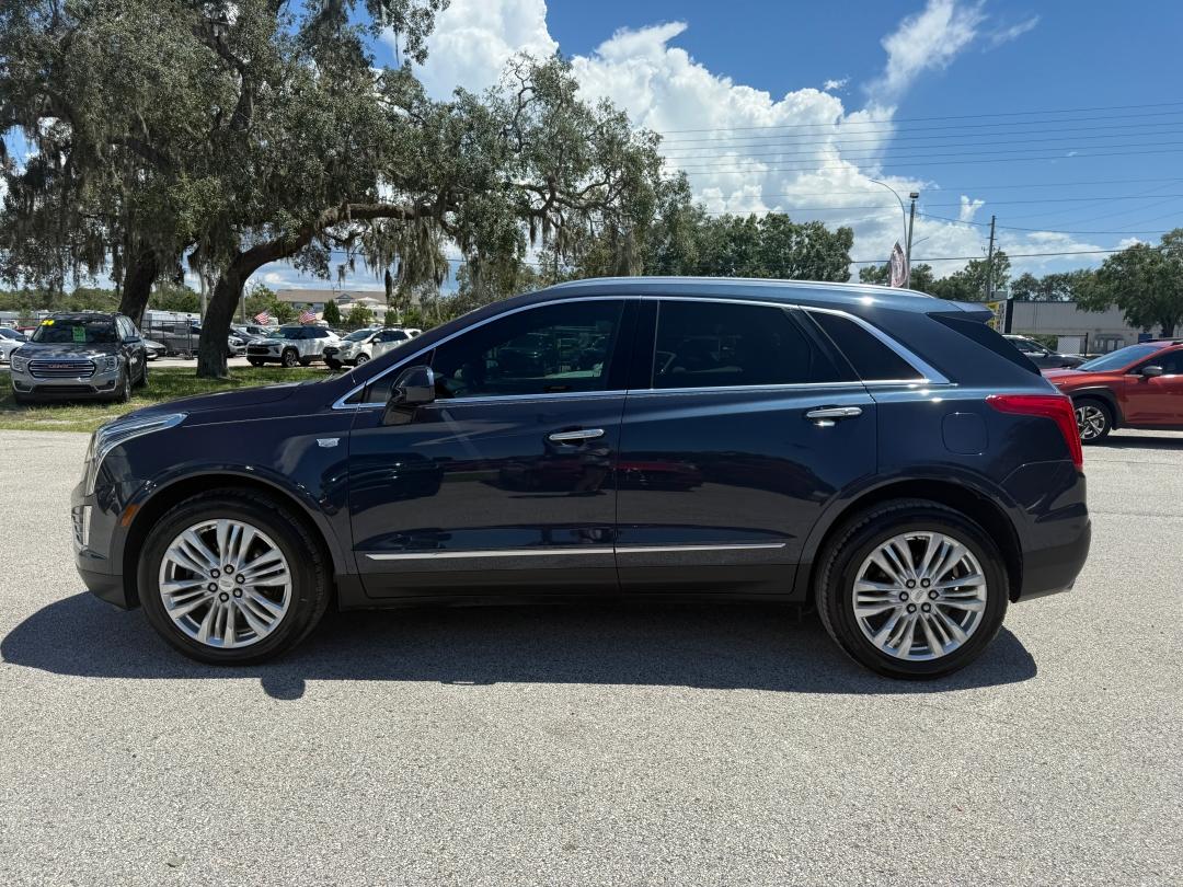 Cadillac Xt5 Premium Luxury - Thumbnail 2