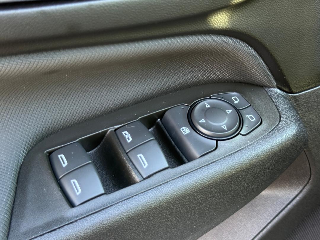 Chevrolet Equinox Rs - Thumbnail 16