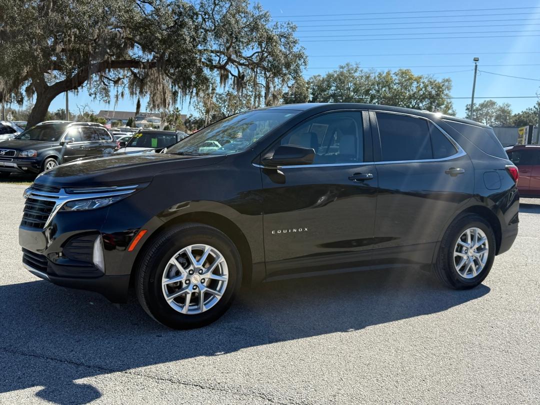 Chevrolet Equinox Lt - View 1