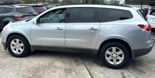 Infiniti Qx80 - Thumbnail 4