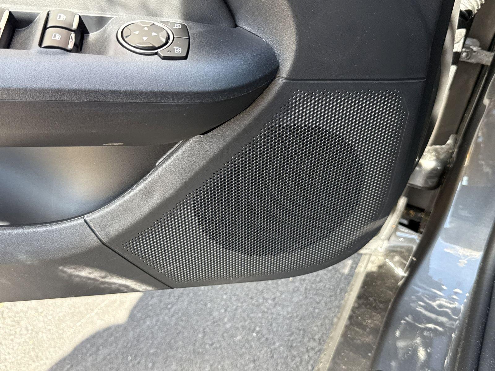 Ford Mustang Ecoboost Premium Rwd Convertible - Thumbnail 16