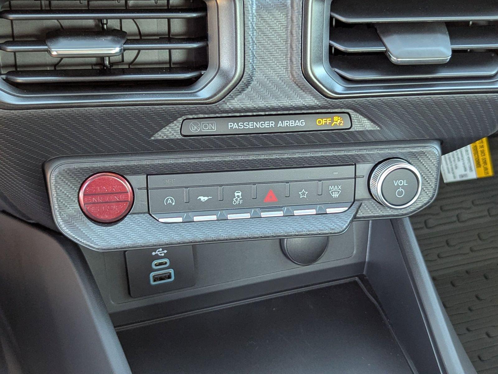 Ford Mustang Ecoboost Rwd Fastback - Thumbnail 20