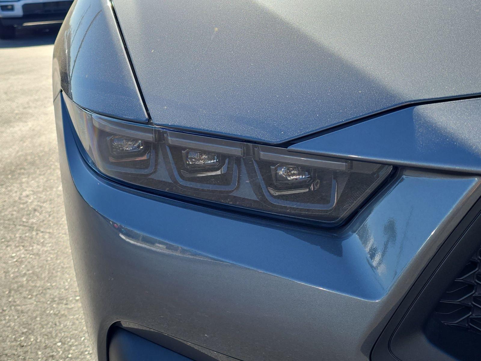 Ford Mustang Ecoboost Premium Rwd Fastback - Thumbnail 8