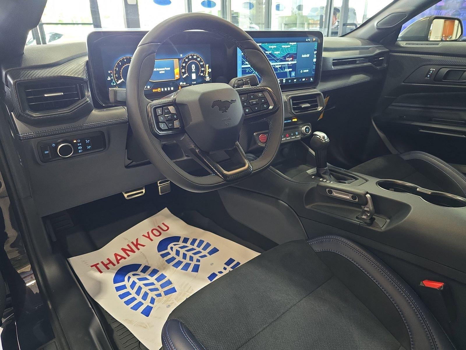 Ford Mustang Dark Horse Rwd Fastback - Thumbnail 10