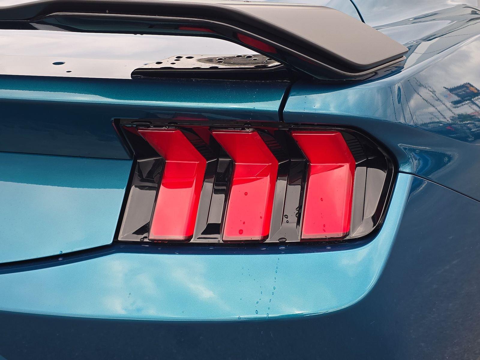 Ford Mustang Dark Horse Rwd Fastback - Thumbnail 7