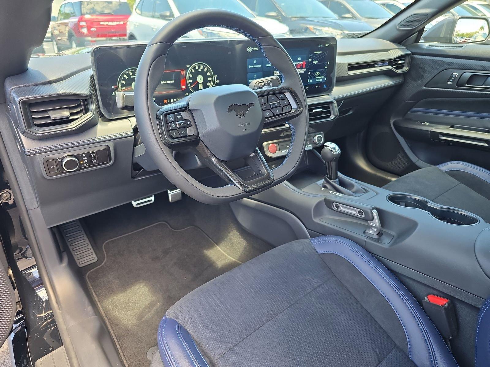 Ford Mustang Dark Horse Rwd Fastback - Thumbnail 10