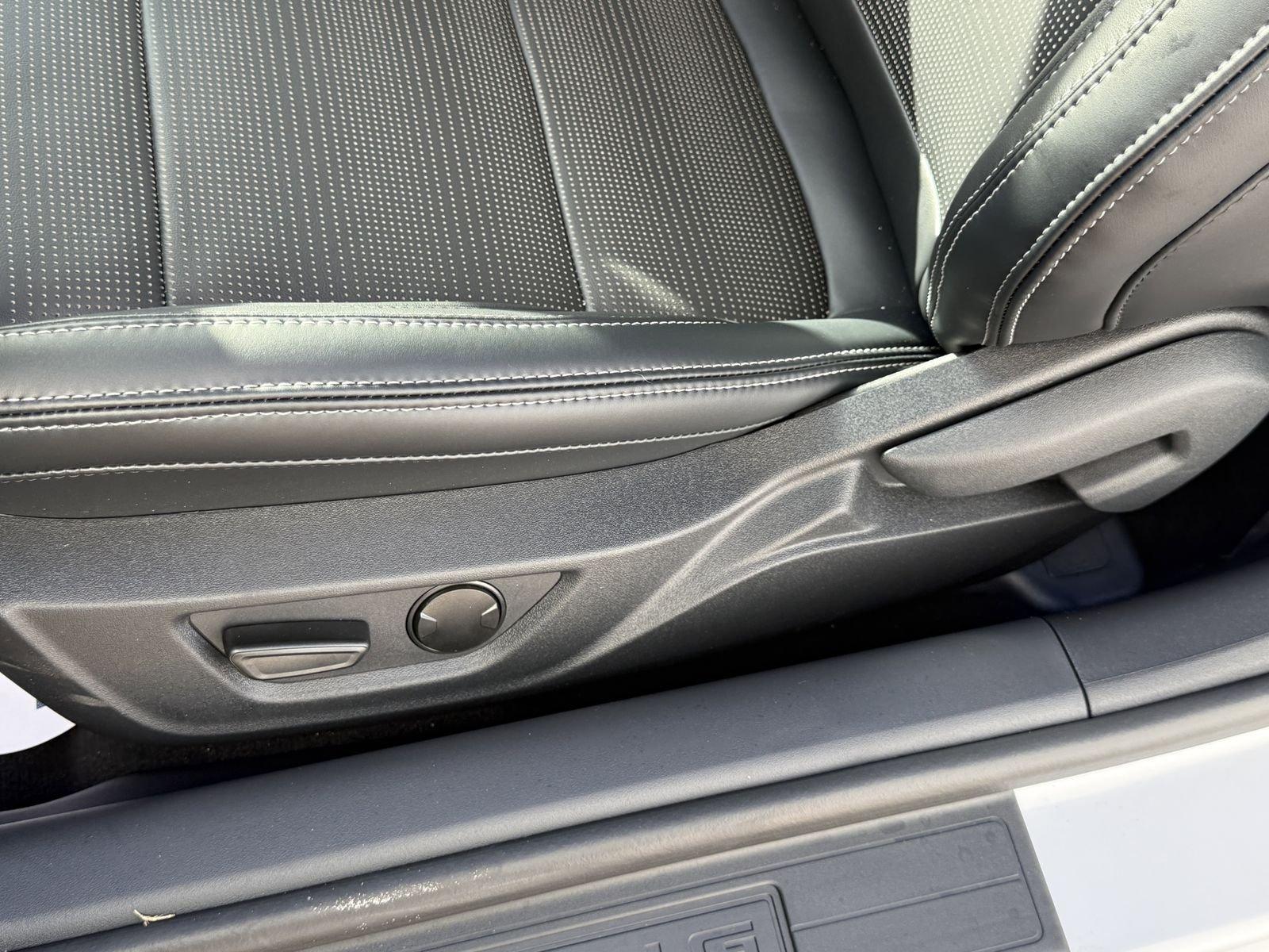 Ford Mustang Gt Premium Rwd Fastback - Thumbnail 18