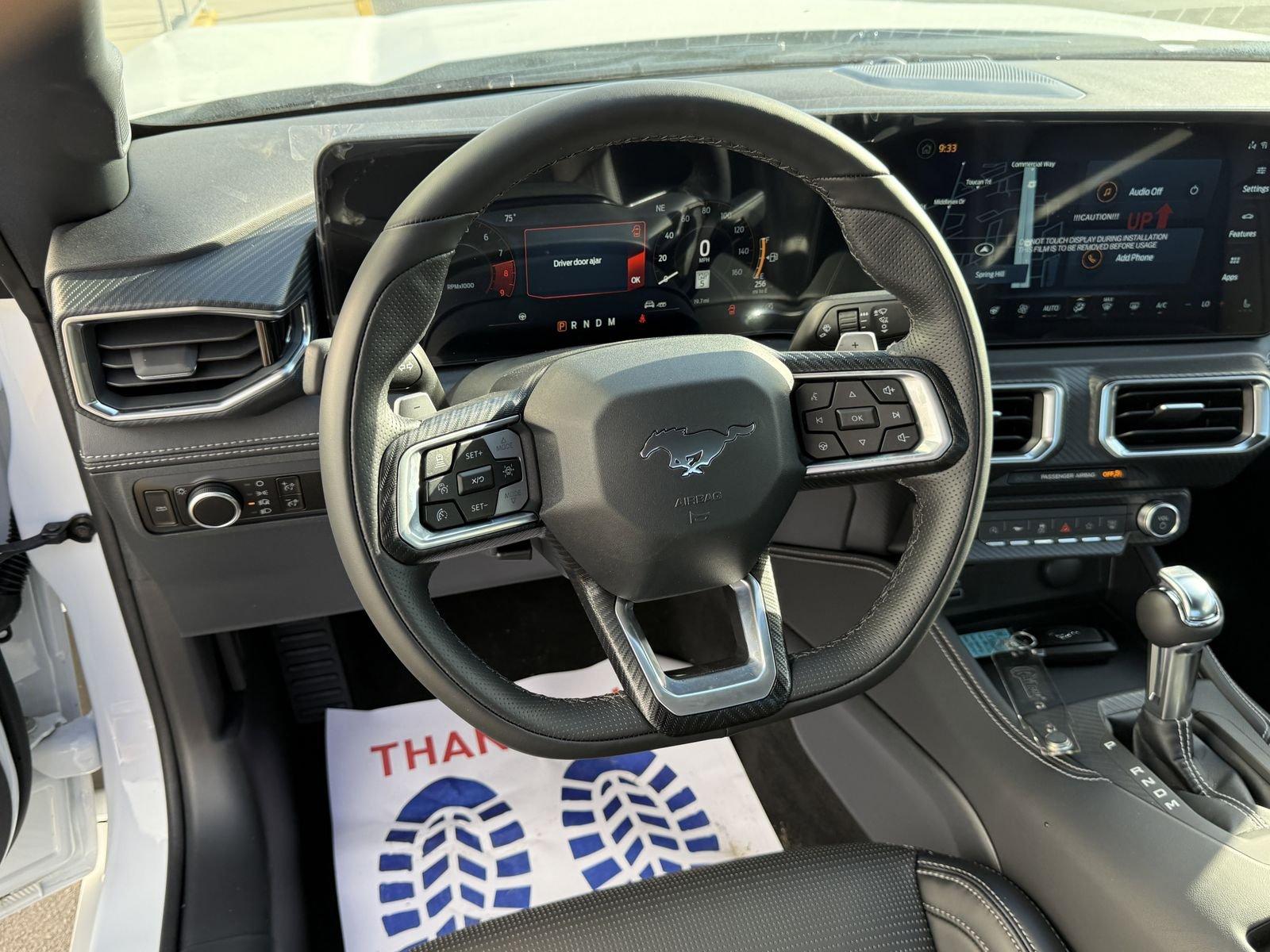 Ford Mustang Gt Premium Rwd Fastback - Thumbnail 12