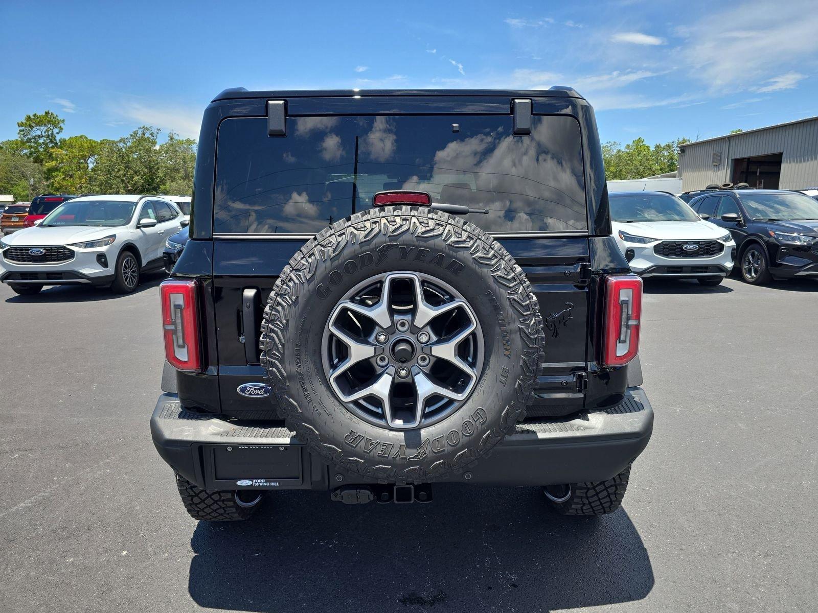 Ford Bronco Badlands 4Wd 4 Door - Thumbnail 6