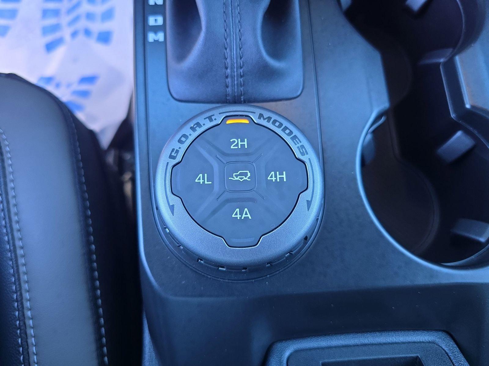 Ford Bronco Outer Banks 4Wd 4 Door - Thumbnail 20