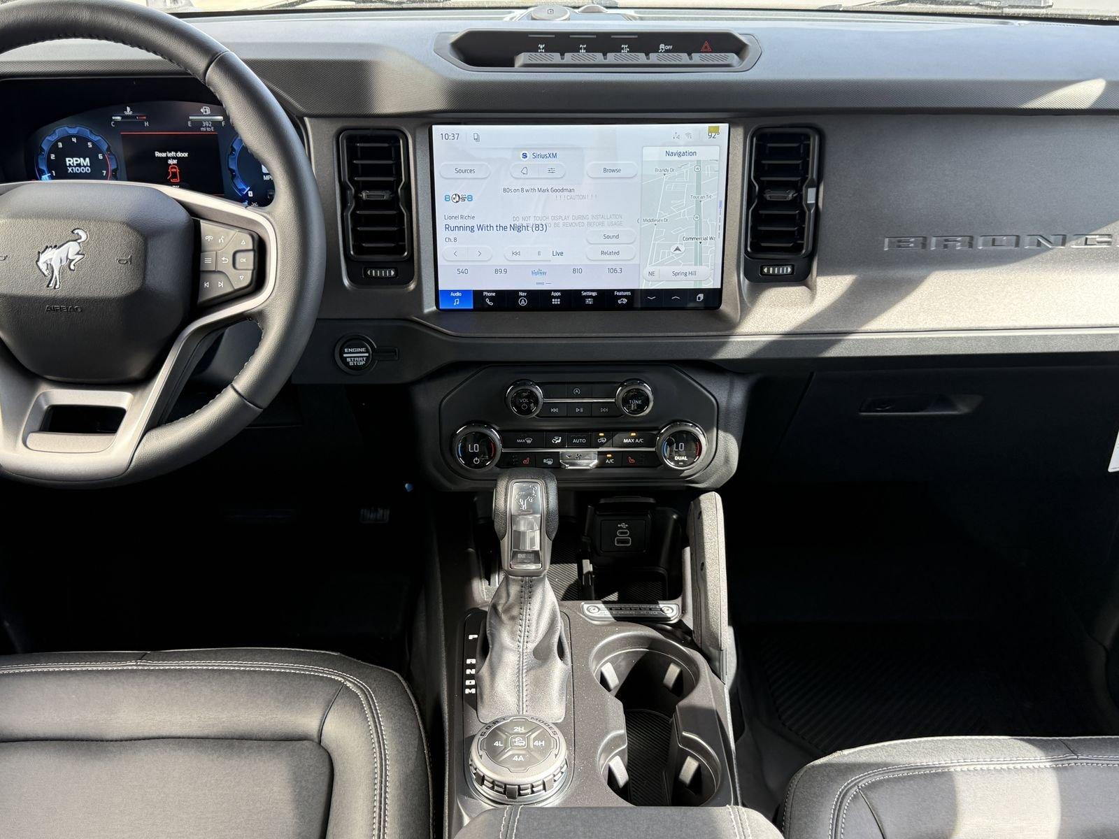 Ford Bronco Big Bend 4Wd 4 Door - Thumbnail 12