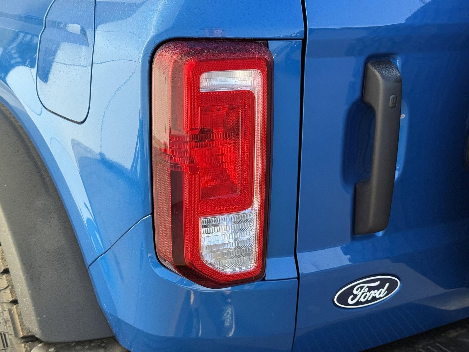 Ford Bronco Big Bend 4Wd 4 Door - Thumbnail 8