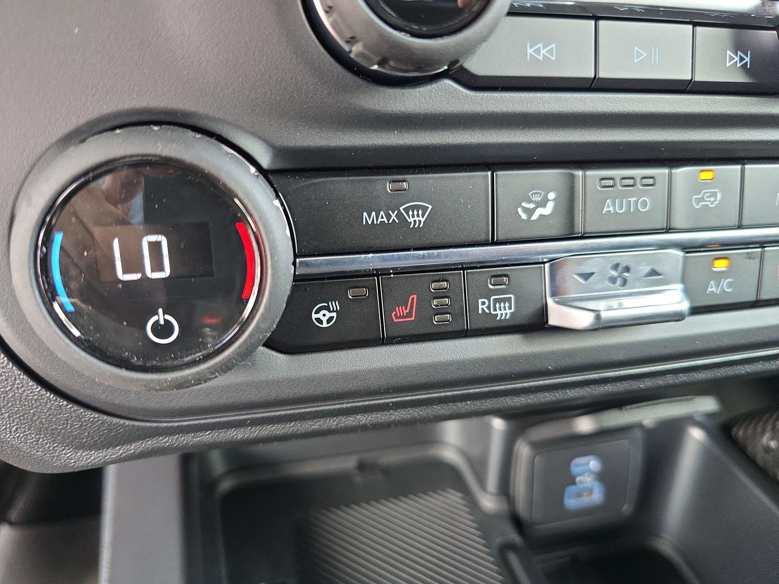 Ford Bronco Raptor 4X4 4 Door - Thumbnail 18