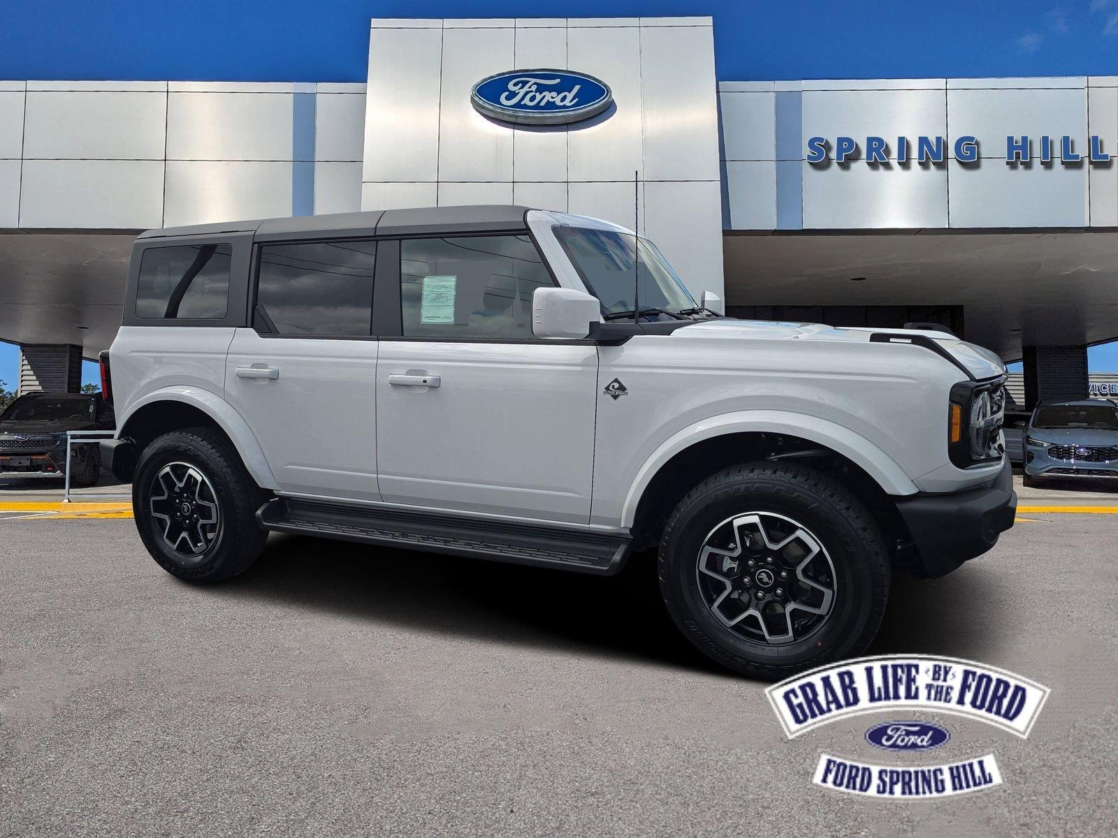 Ford Bronco Outer Banks 4Wd 4 Door - Thumbnail 2