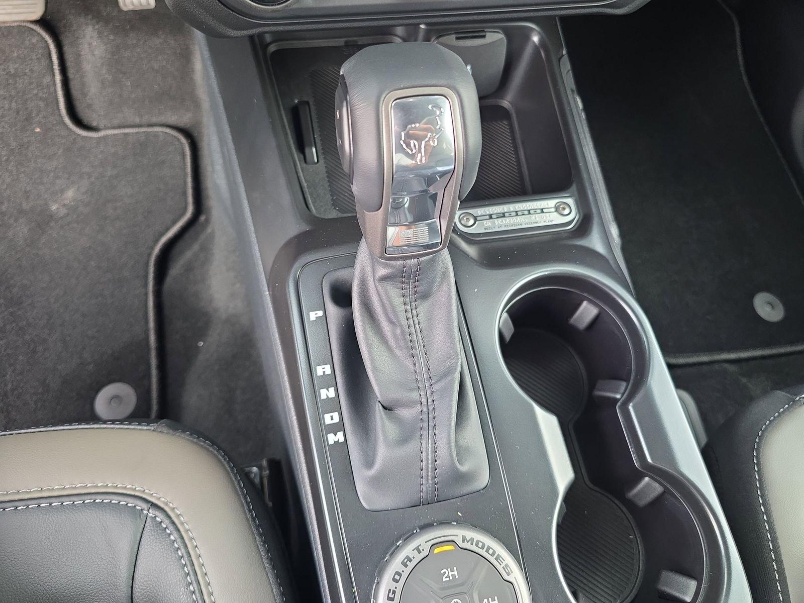 Ford Bronco Outer Banks 4Wd 4 Door - Thumbnail 19