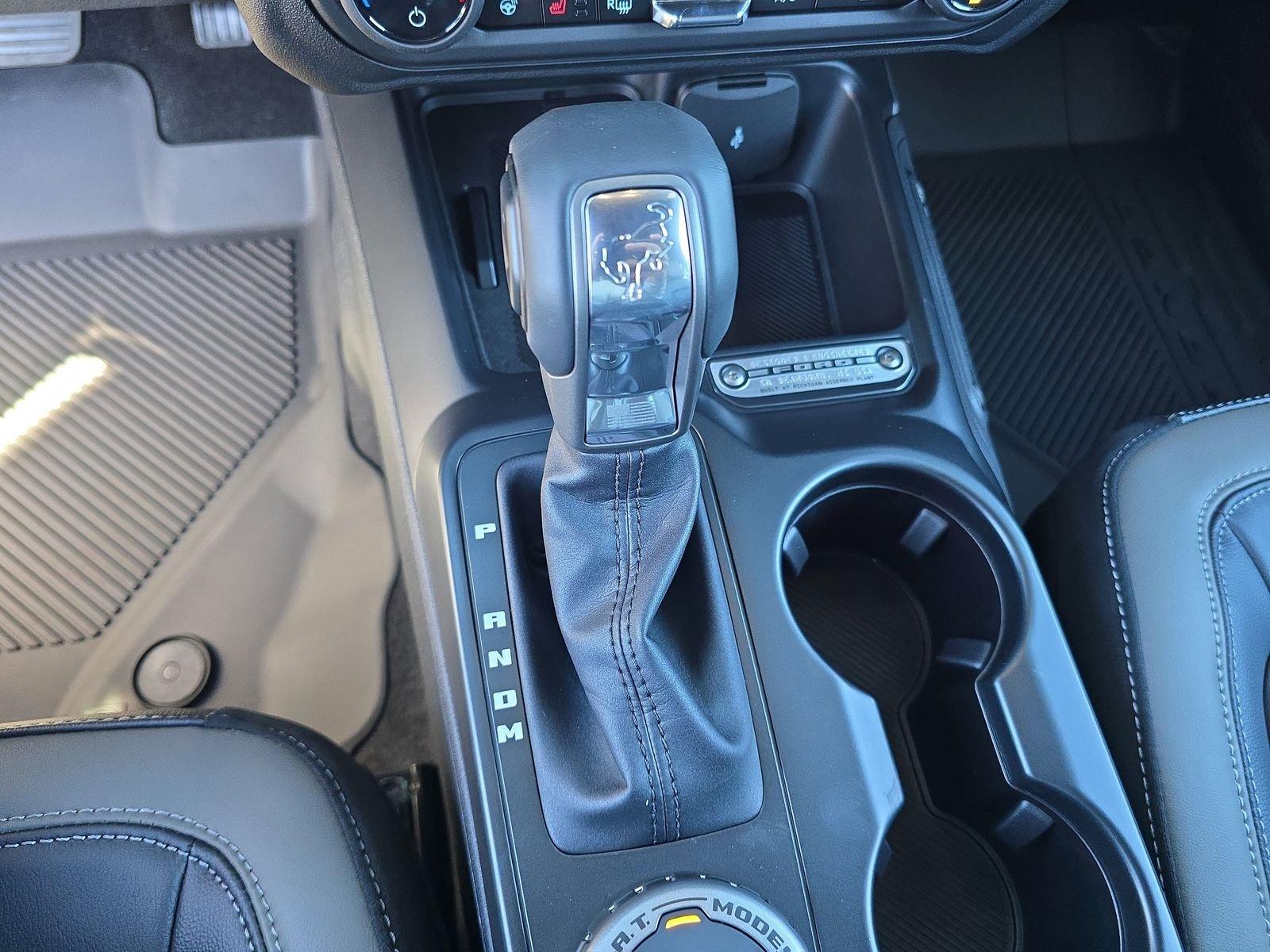 Ford Bronco Outer Banks 4Wd 4 Door - Thumbnail 19